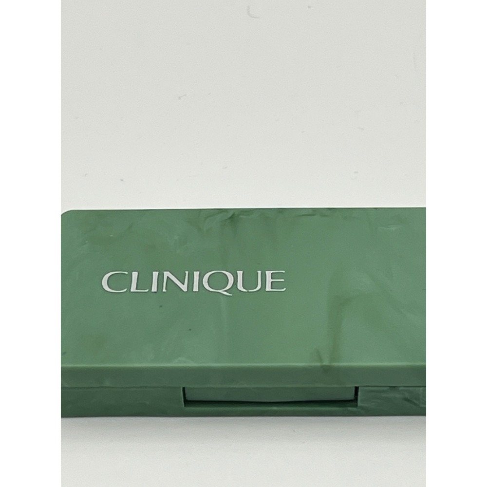 Clinique Eye Palette K66 Strawberry Fudge Buttermilk Eyeshadow Trio Green Case